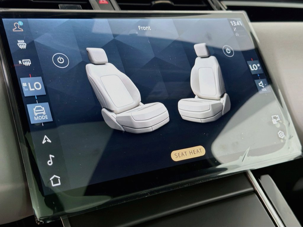New 2026 Arroios Grey Land Rover S image 21