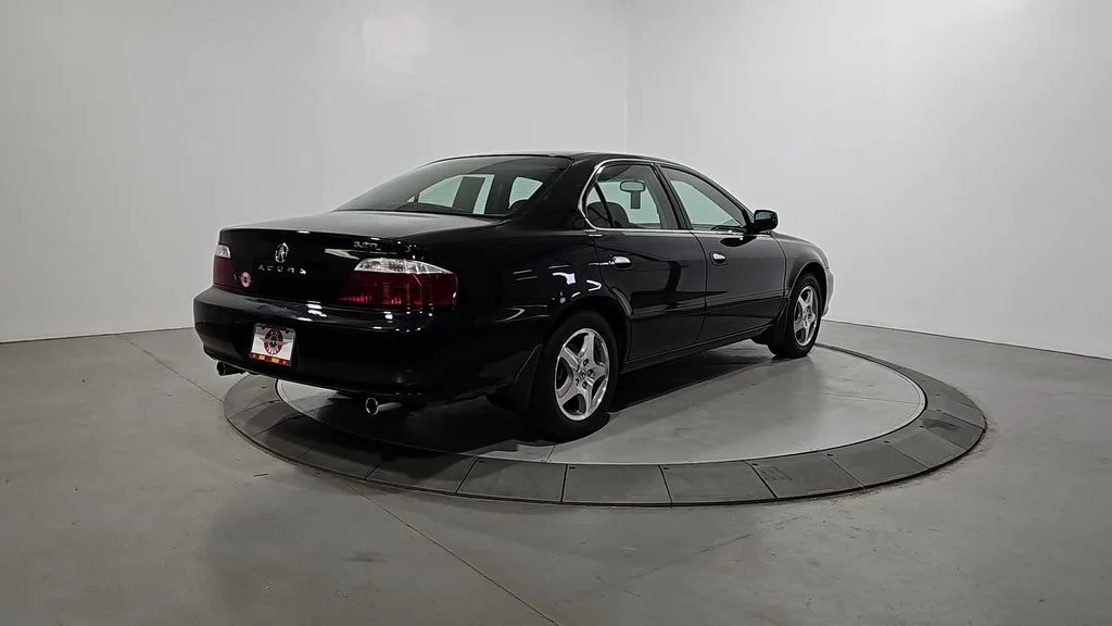 Used 2003 Gray Acura 3.2 image 5