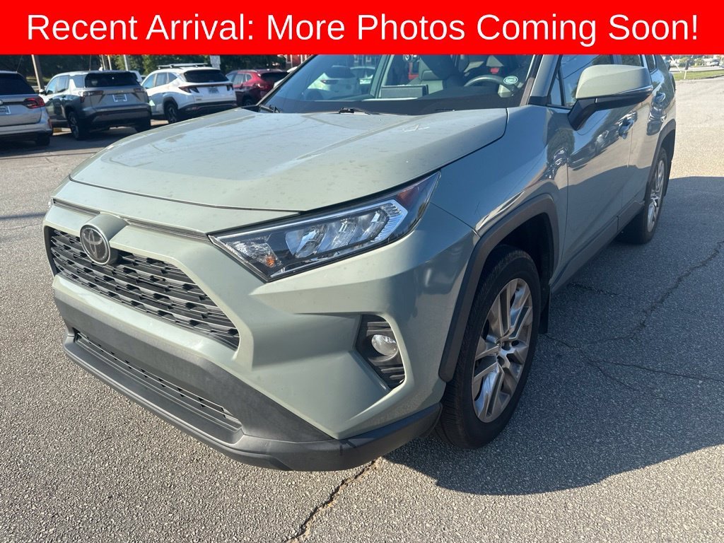 Certified Used 2020 Lunar Toyota XLE Premium image 1