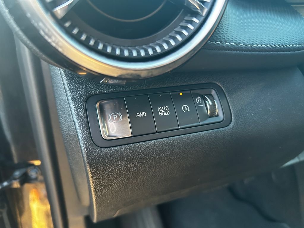 Used 2025 Black Metallic Chevrolet LT image 13