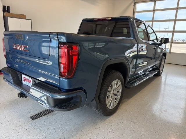 Used 2025 Blue GMC Denali image 9