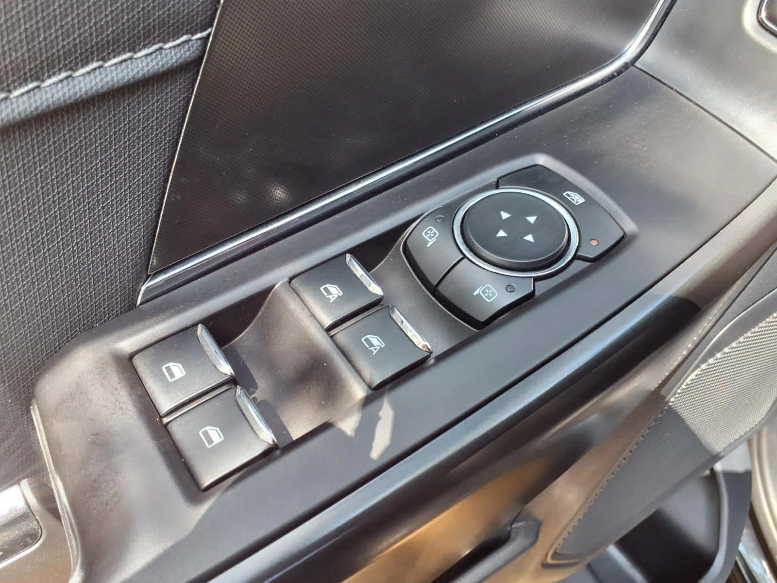 Used 2024  Ford XLT image 15