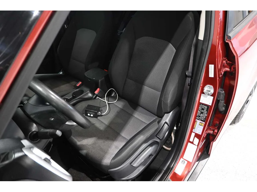 Used 2020 RED Kia LX Mobility Handicap Van image 14