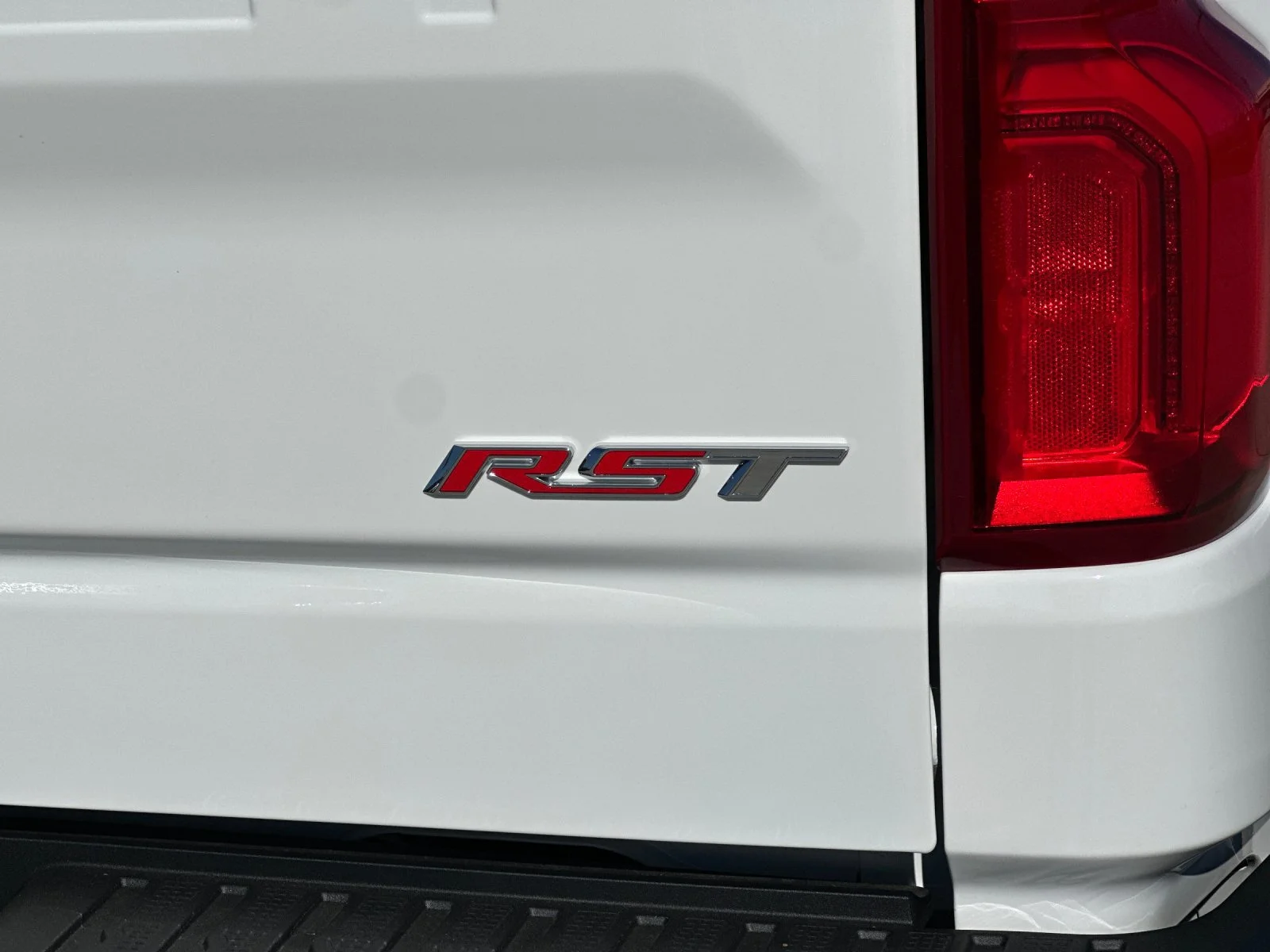 2026 Chevrolet Silverado 1500 RST - Photo 27