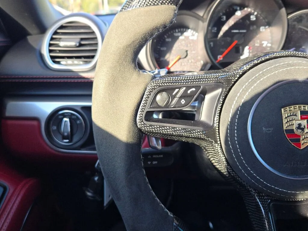 Used 2018 Black Porsche Base image 26