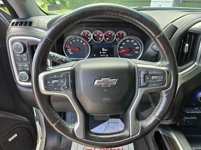 Used 2021 White Chevrolet RST image 31