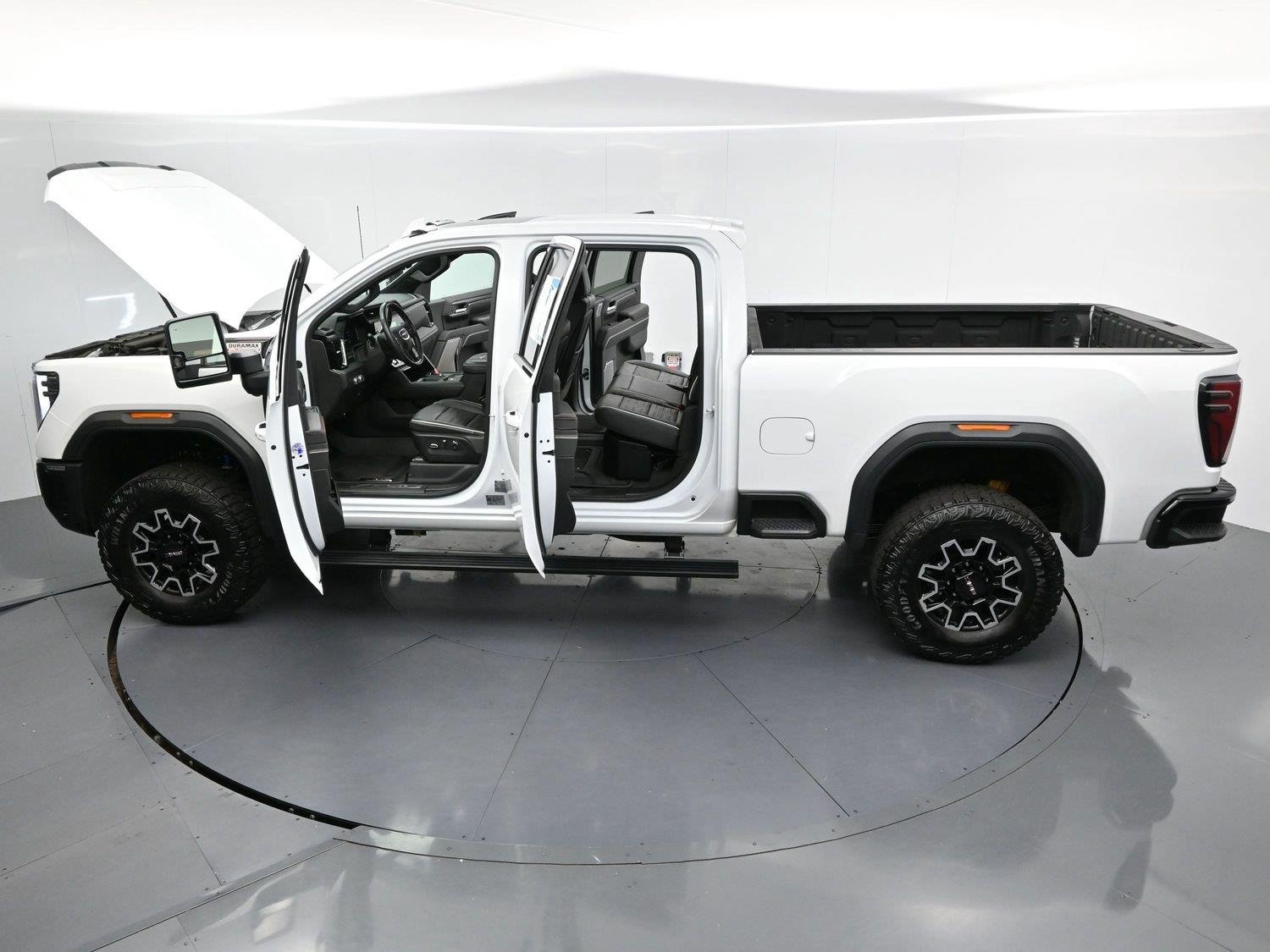 Used 2024 Summit White GMC AT4X image 45
