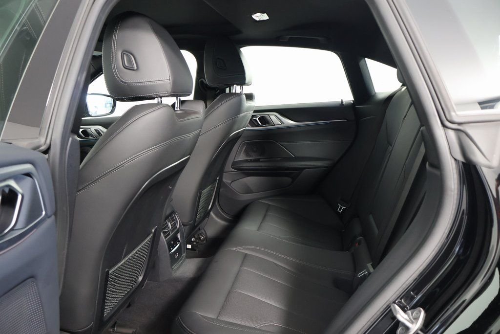 Used 2023 Jet Black BMW eDrive40 image 11