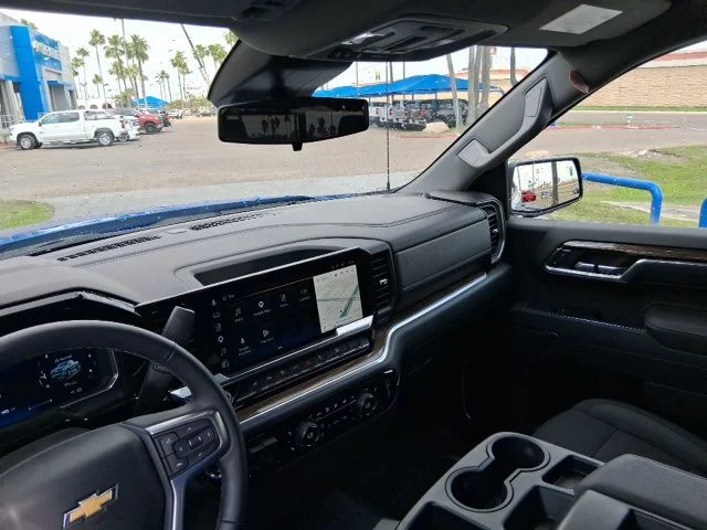 2026 Chevrolet Silverado 1500 LT - Photo 9