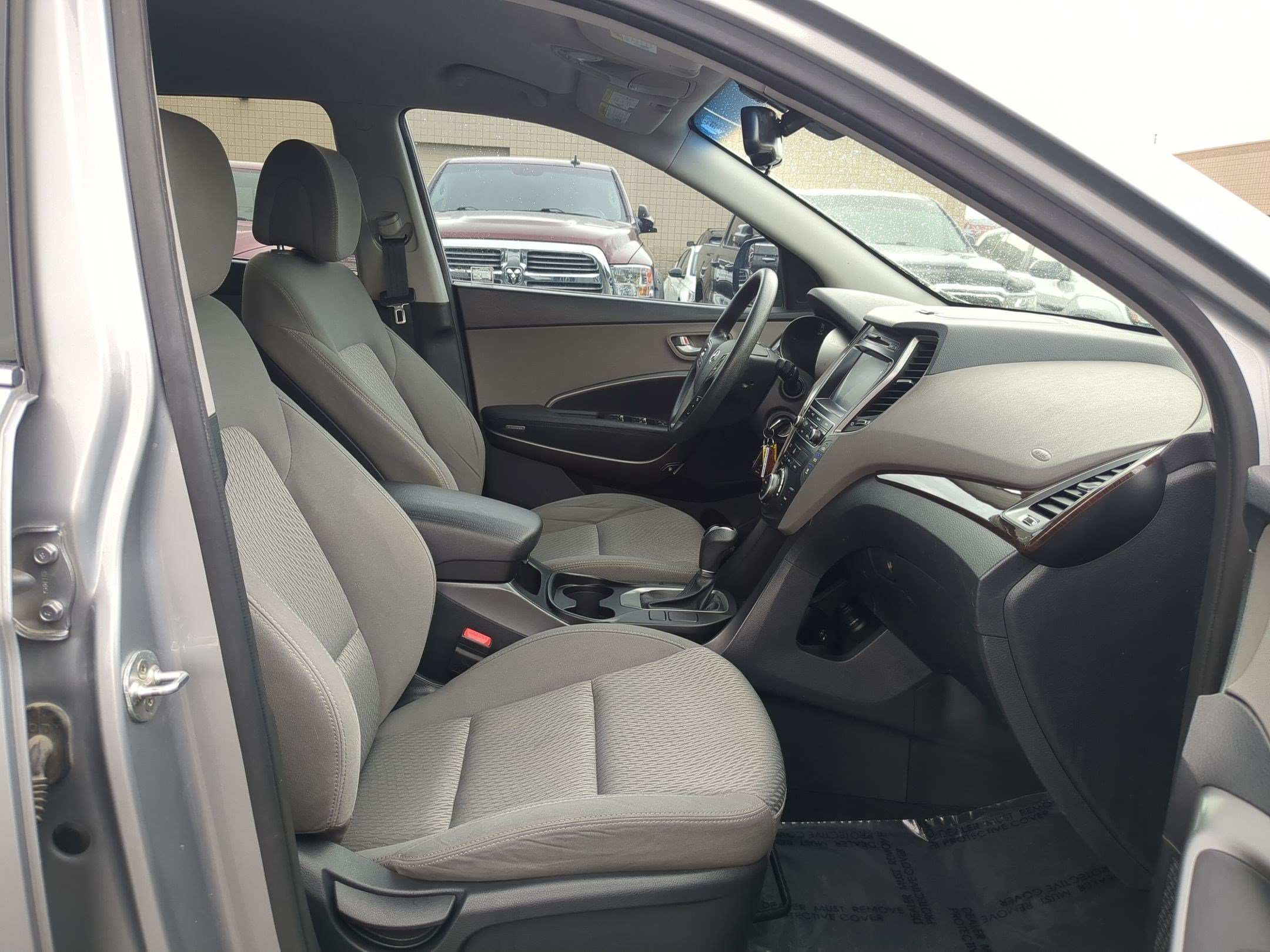 2018 Hyundai Santa Fe SE - Photo 31