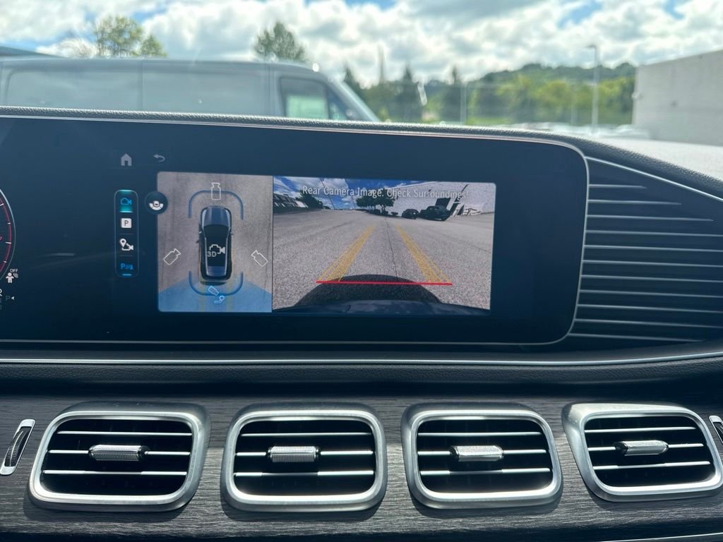 Used 2026 Gray Mercedes-Benz GLE 450 image 21