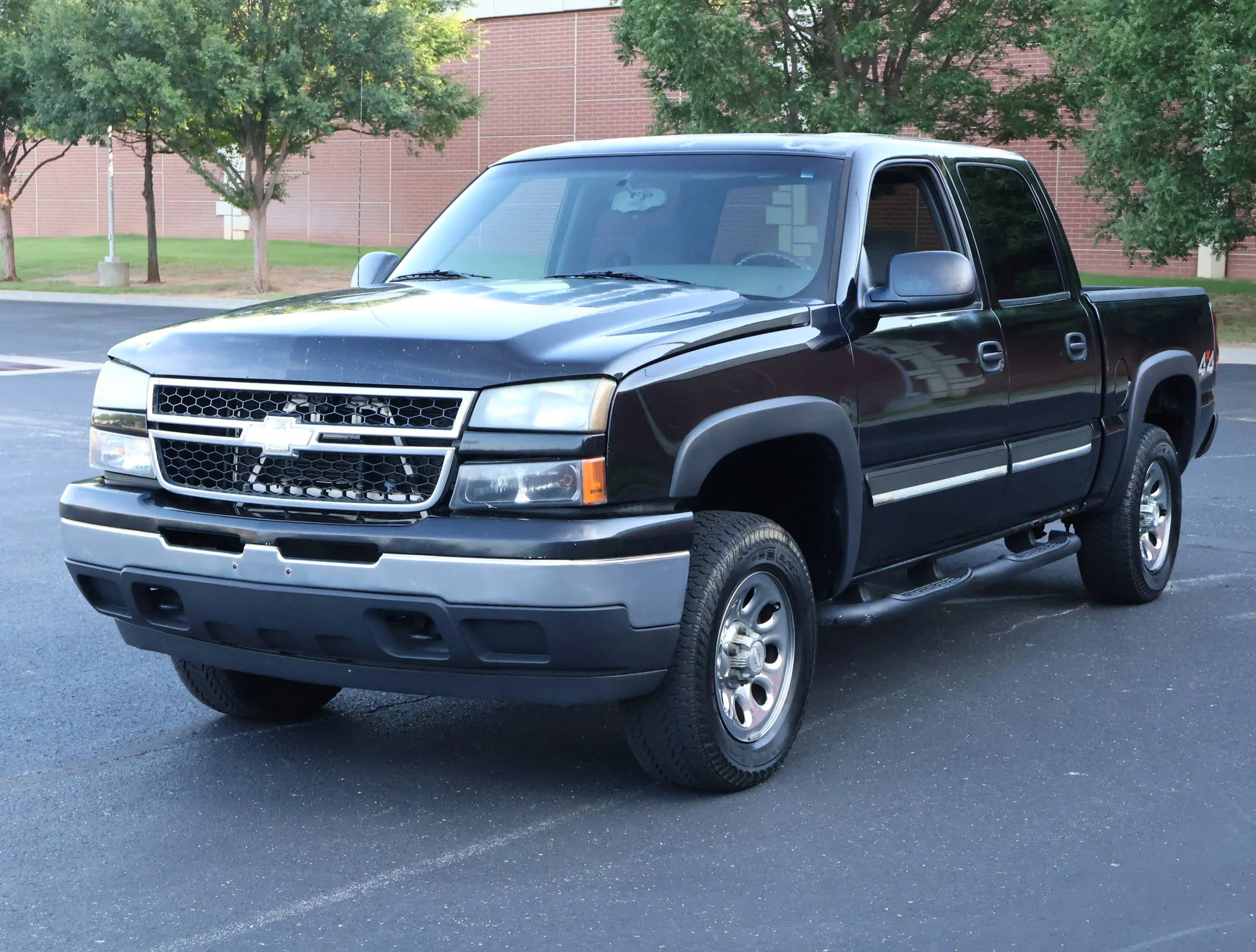 Used 2007 Black Chevrolet LS image 21