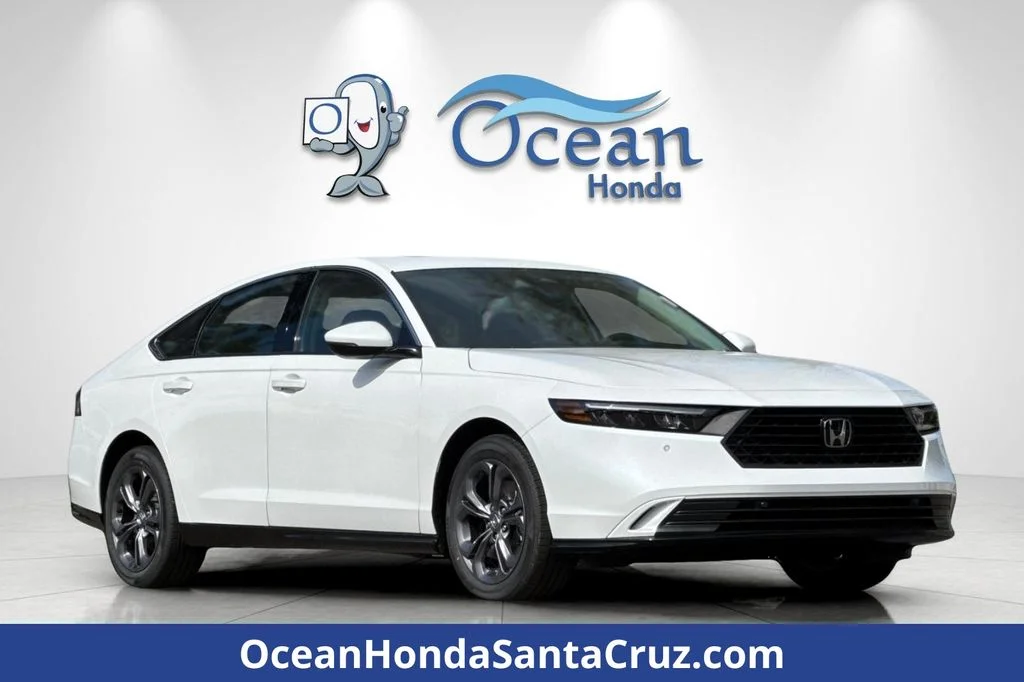 2026 Honda Accord Hybrid EX-L's photo