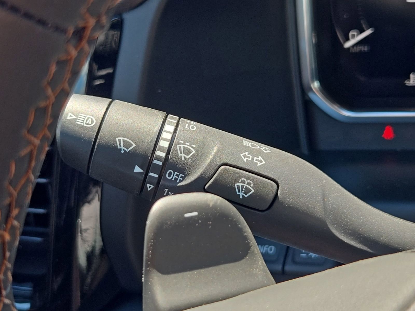 2026 GMC Sierra 1500 AT4 - Photo 36