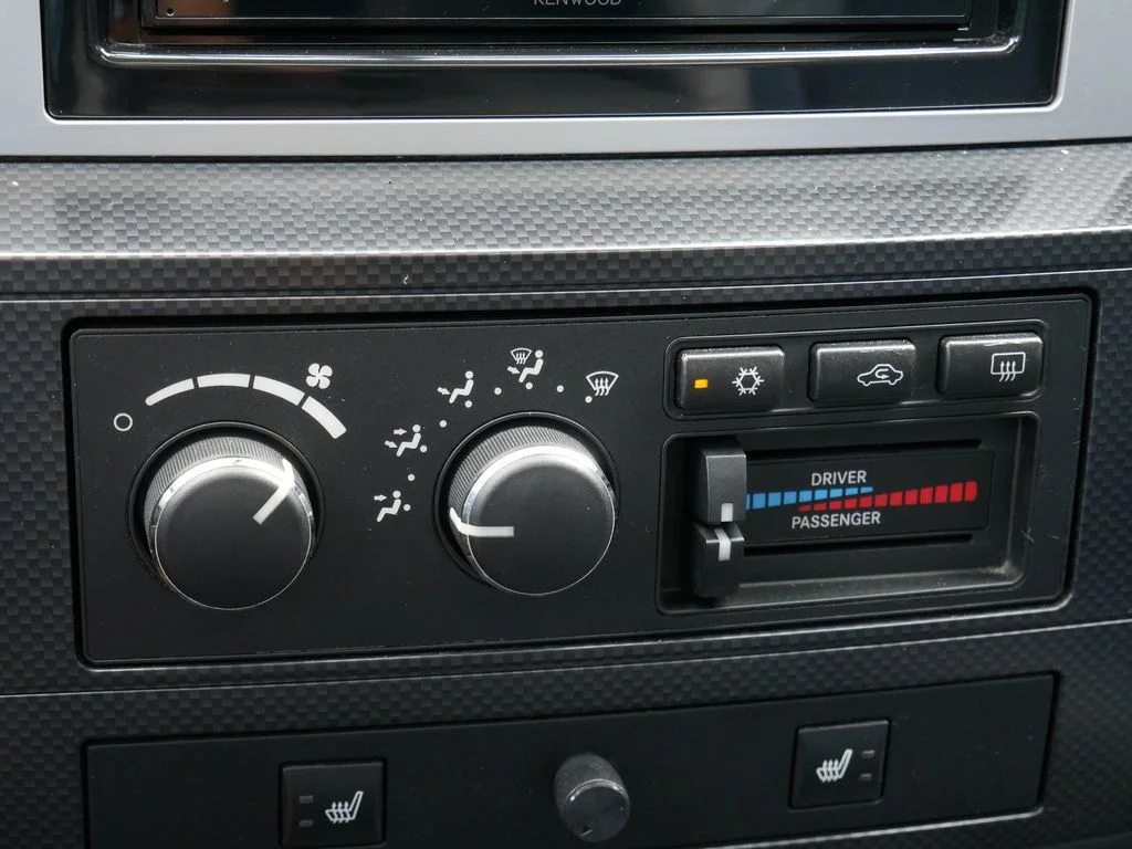 Used 2006 Black Dodge SRT10 image 22
