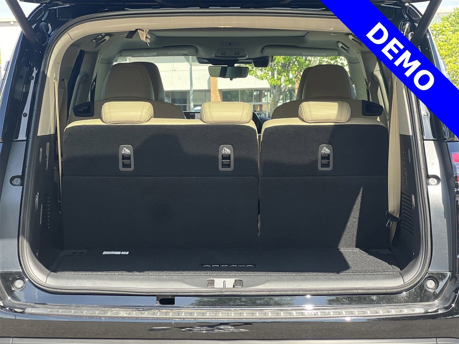 2025 Nissan Armada Platinum Reserve - Photo 29
