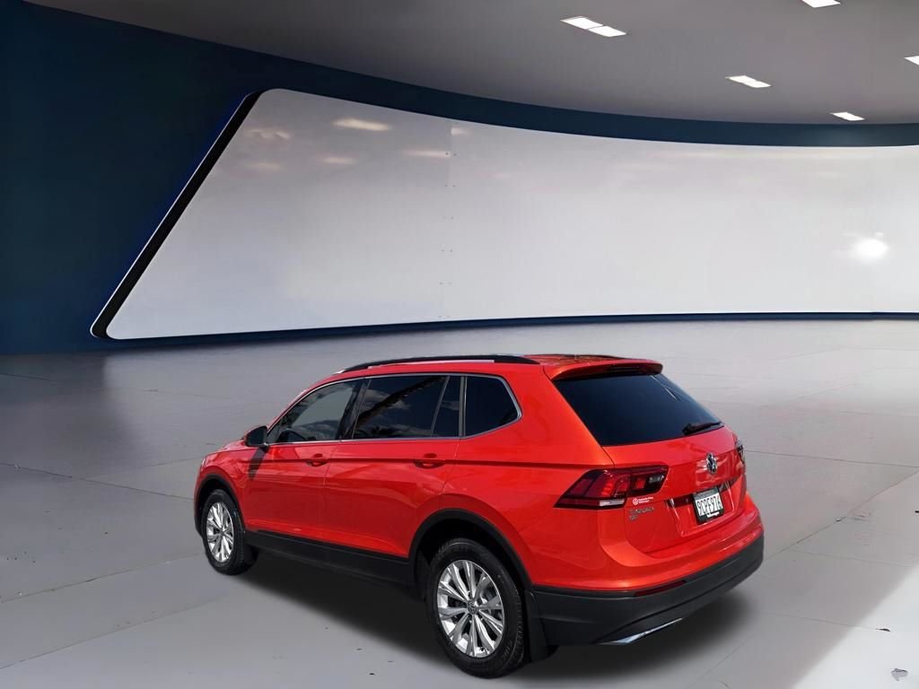Used 2019 Orange Volkswagen  image 4