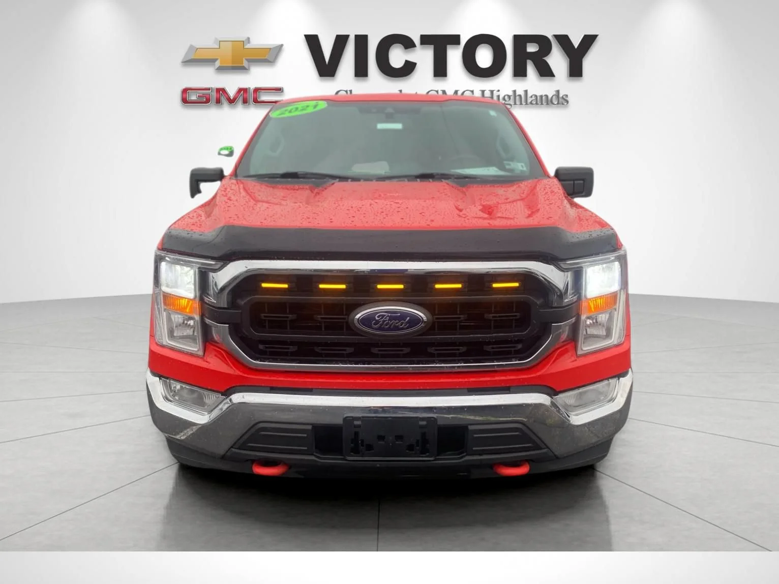 Used 2021 Red Ford XLT image 8