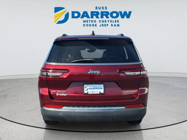 Used 2022 Red Jeep Limited image 4