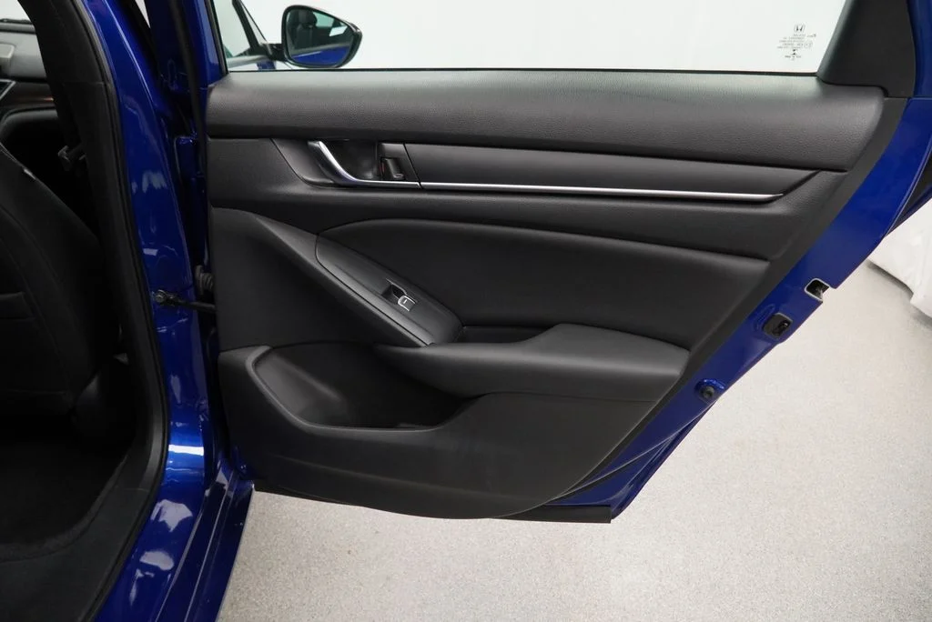 Used 2022 Blue Honda Sport image 38