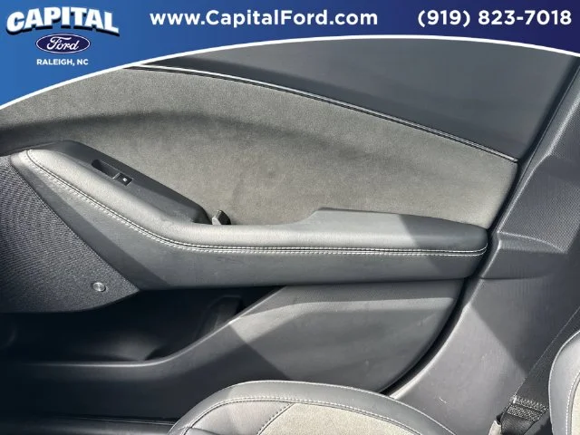Used 2025 Black Ford GT image 29