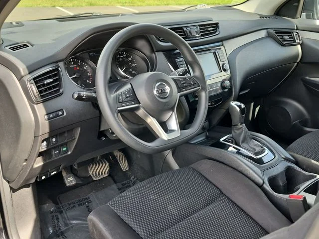 Used 2021 Black Nissan S image 20