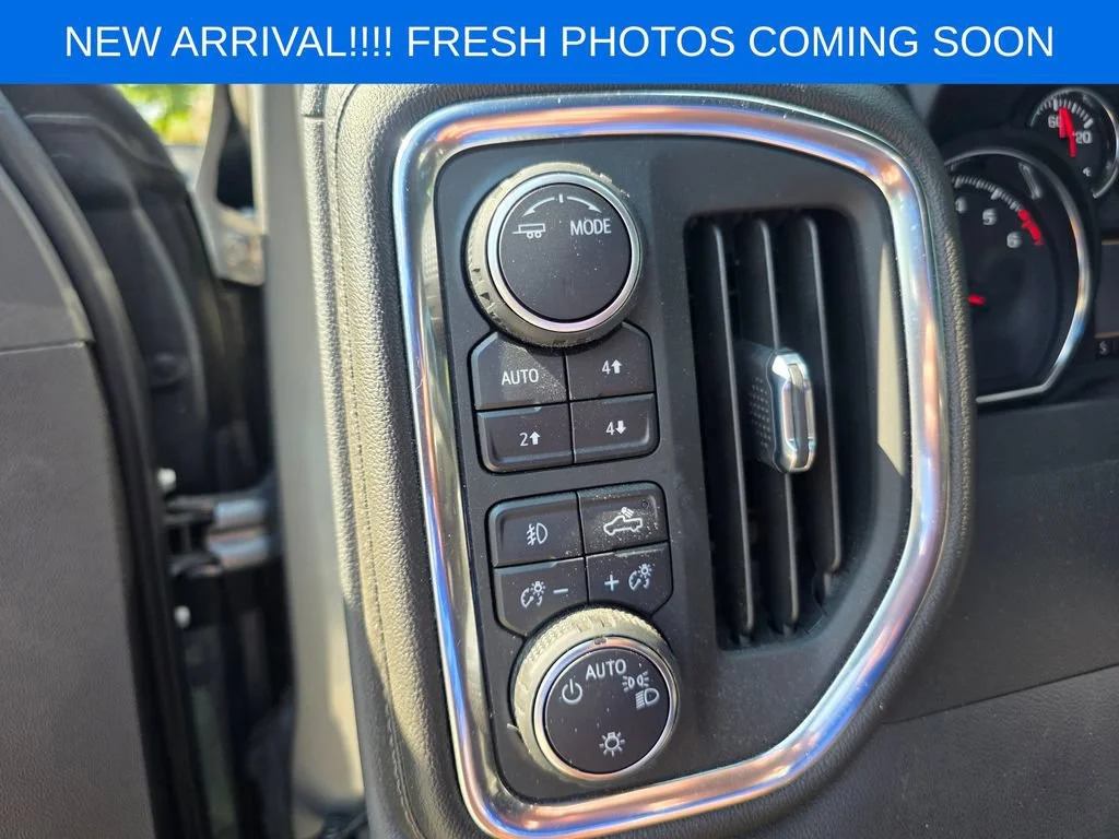 Used 2022 Satin Steel Metallic Chevrolet RST image 14