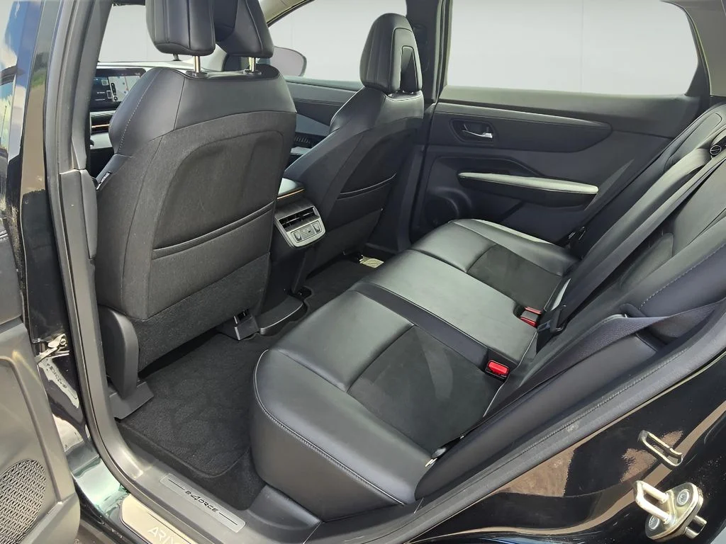 Used 2024 Northern Lights Metallic Nissan EVOLVE+ image 24