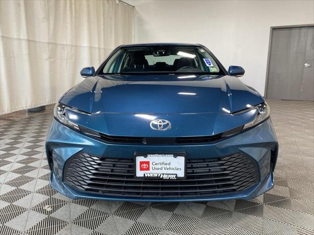 Certified Used 2025 LABRADORITE Toyota  image 3