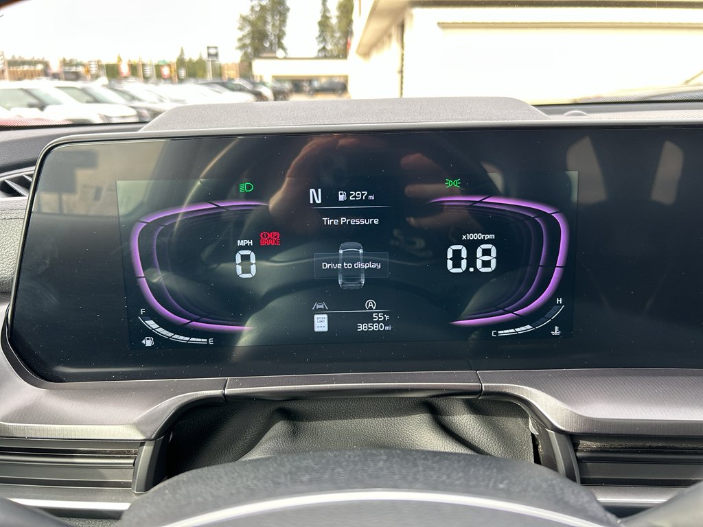 2025 Kia Telluride S - Photo 28