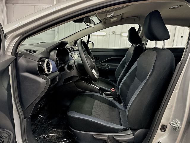 Used 2024 Silver Nissan 1.6 SV image 12