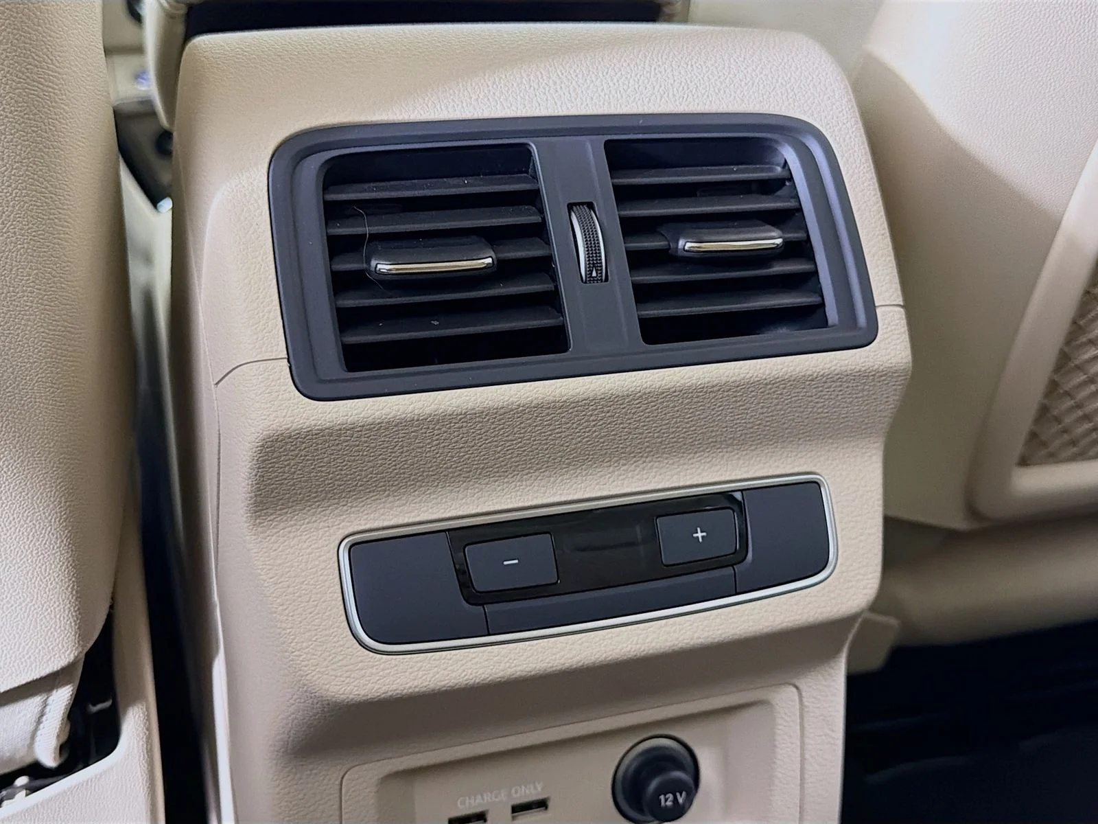 Used 2023 White Audi 55 Premium image 25
