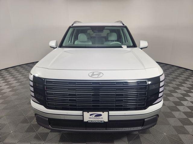 New 2026 White Hyundai SEL 8P image 9