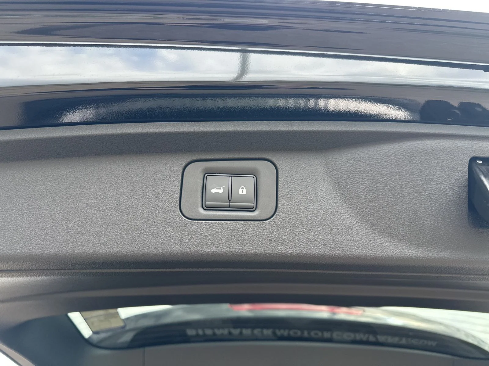 New 2026 Super Black Nissan Platinum Reserve image 33