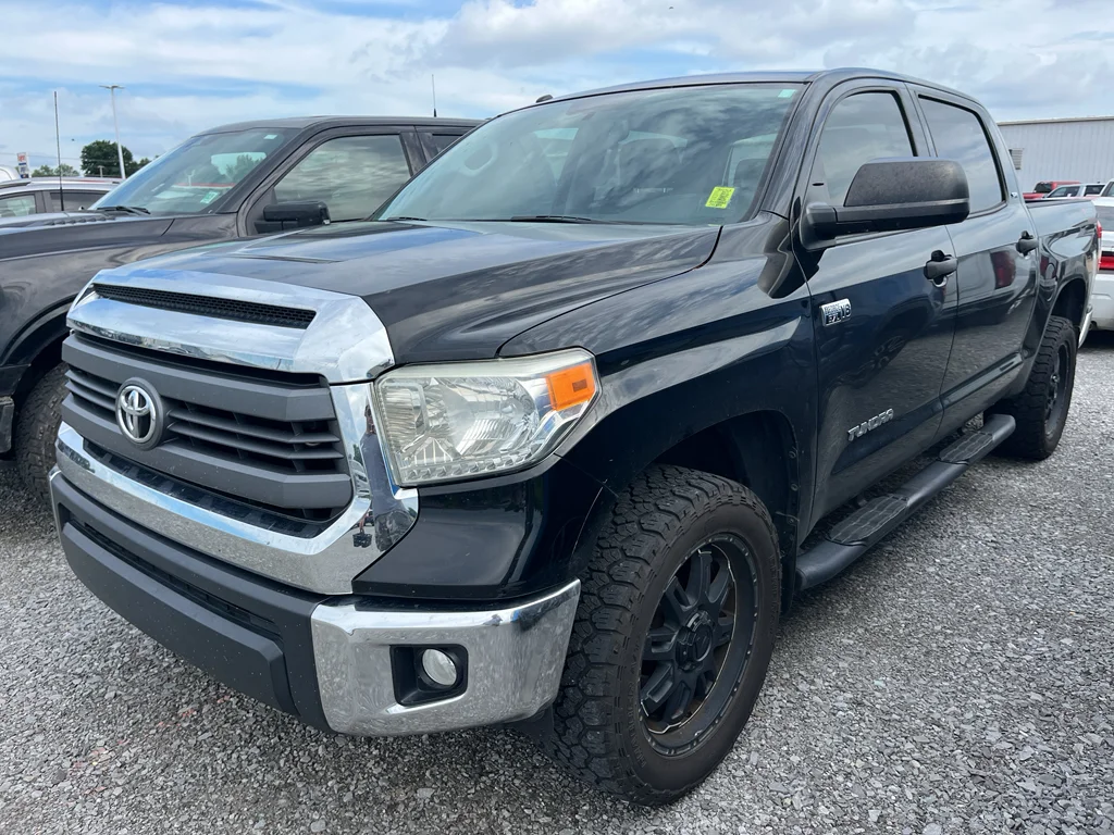 2014 Toyota Tundra 5.7 Auto 4WD FFV SR5 Crew Max's photo