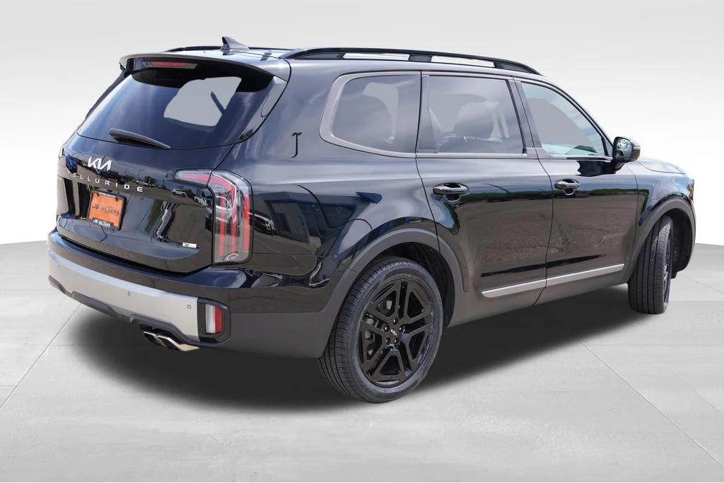 Used 2023 Ebony Black Kia SX-Prestige X-Line image 5