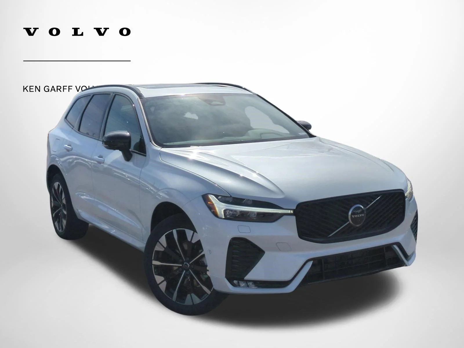 2026 Volvo XC60 B5 Plus Dark AWD's photo