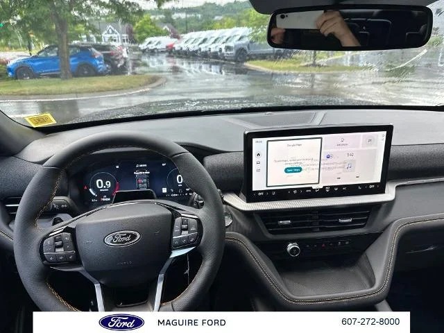 New 2026 Agate Black Metallic Ford Tremor® image 33