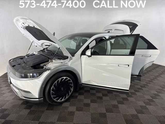 Used 2024 White Hyundai Limited image 11