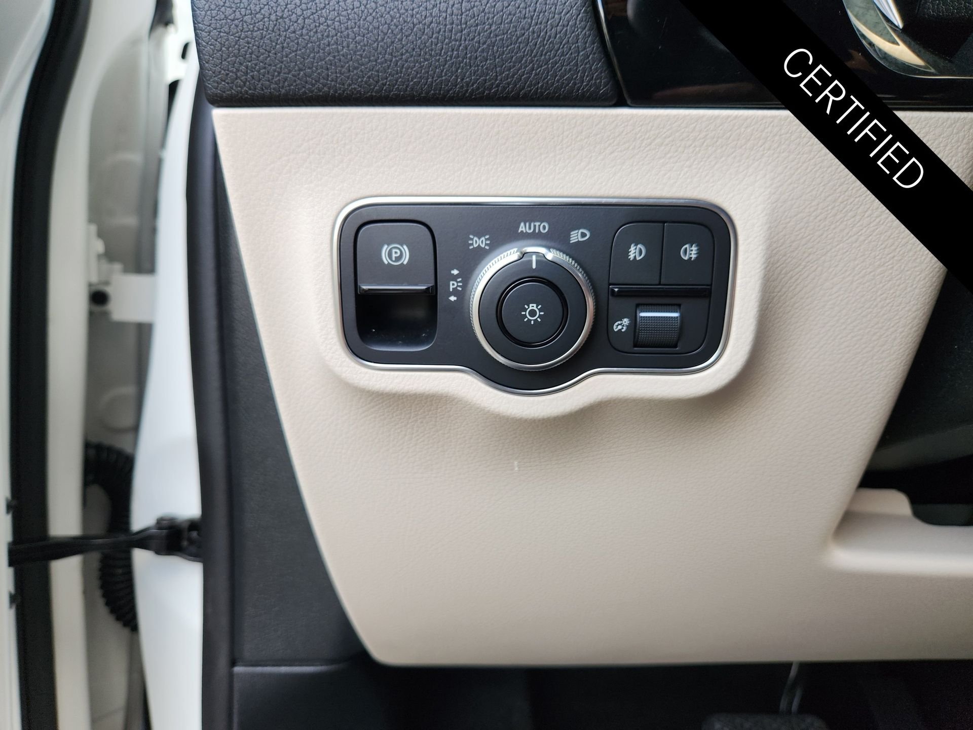 Certified Used 2023 Polar White Mercedes-Benz GLA 250 image 22