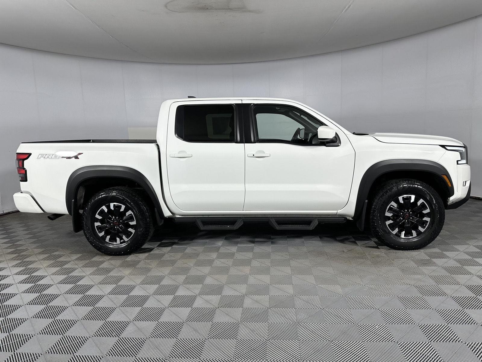 Used 2023 Glacier White Nissan PRO-4X image 30