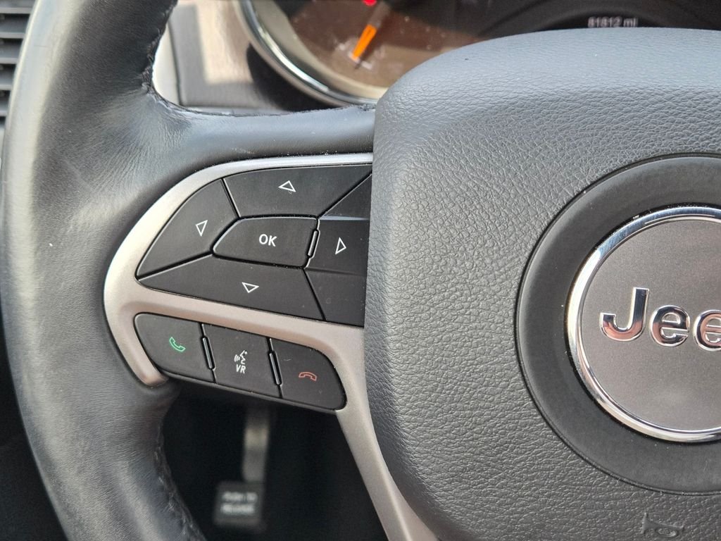 Used 2019 White Jeep Limited image 22