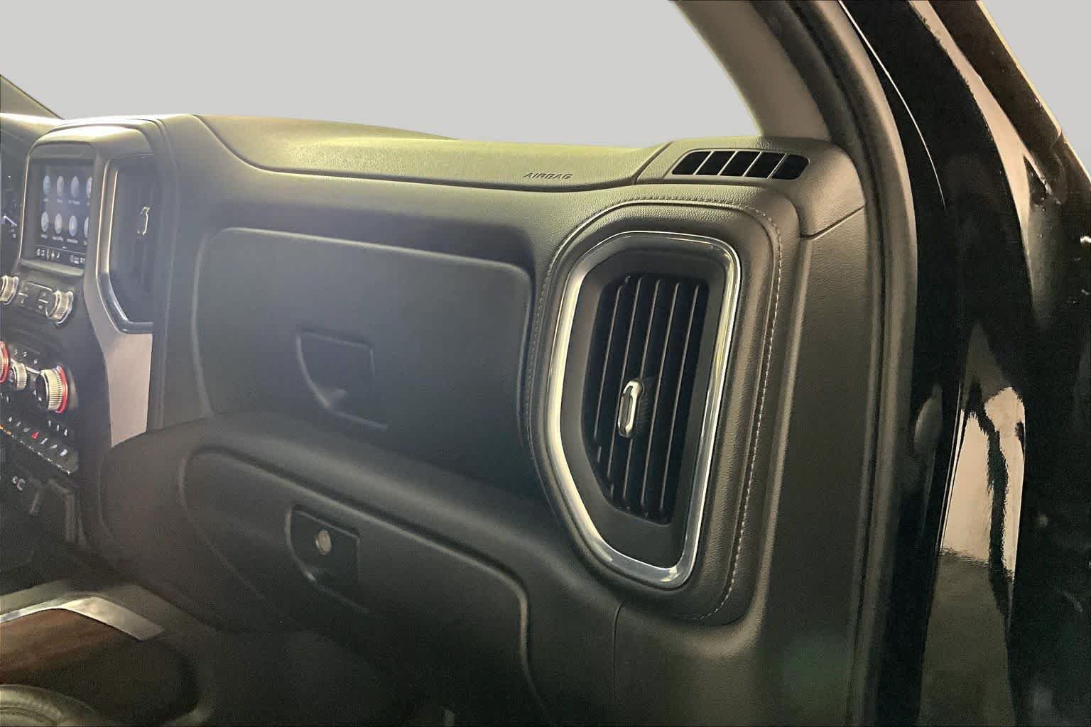 Used 2020 Onyx Black GMC SLT image 18