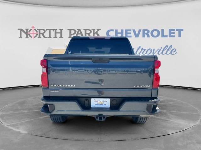 Used 2021 Shadow Gray Metallic Chevrolet Custom image 4