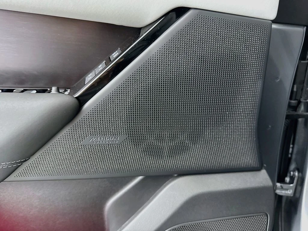 New 2026 Zadar Grey Land Rover Belgravia Edition image 19