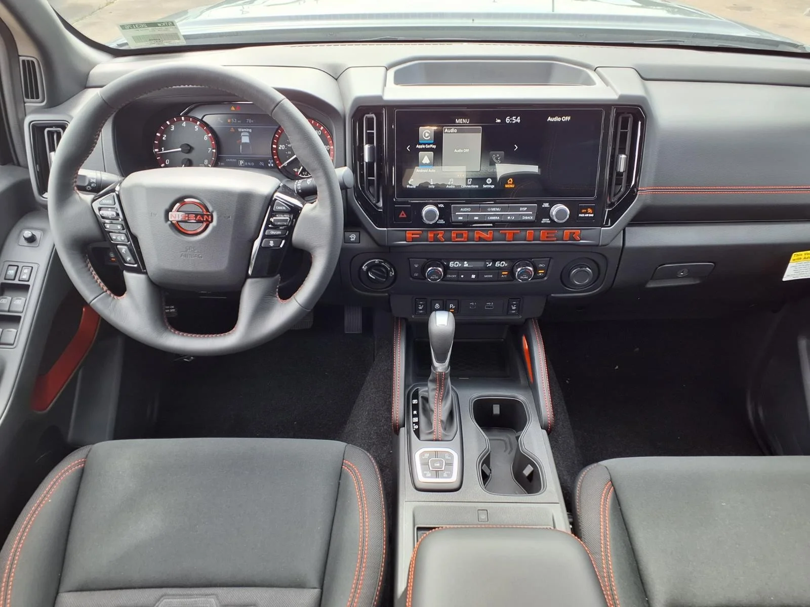 2026 Nissan Frontier Crew Cab PRO-4X® - 8