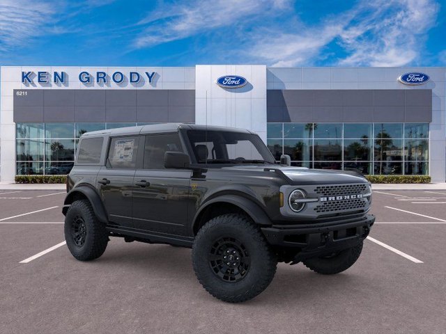 Broncoページ New 2026 Ford Bronco Badlands 4 Door in Buena Park #C261654 | Ken