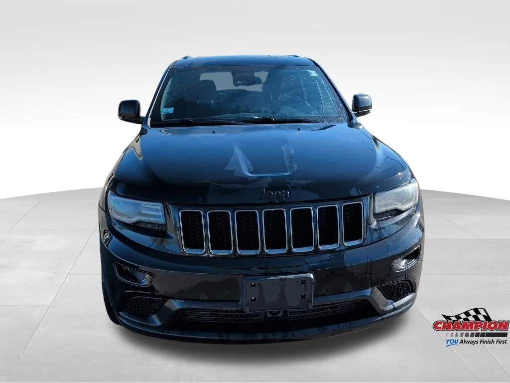 Used 2015 Black Jeep Overland image 9