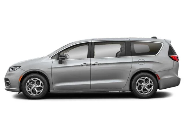 New 2026 Bright White Clear-Coat Exterior Paint Chrysler Limited image 3