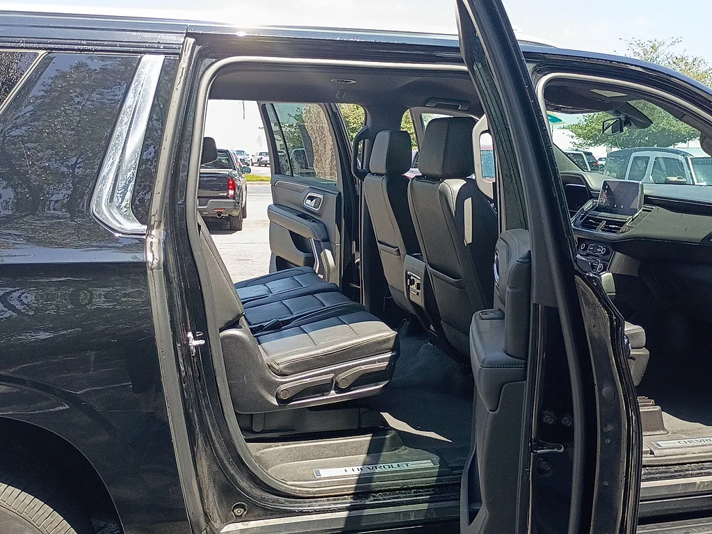Used 2022 Black Chevrolet LT image 14